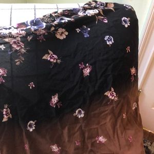 Black and brown floral kimono